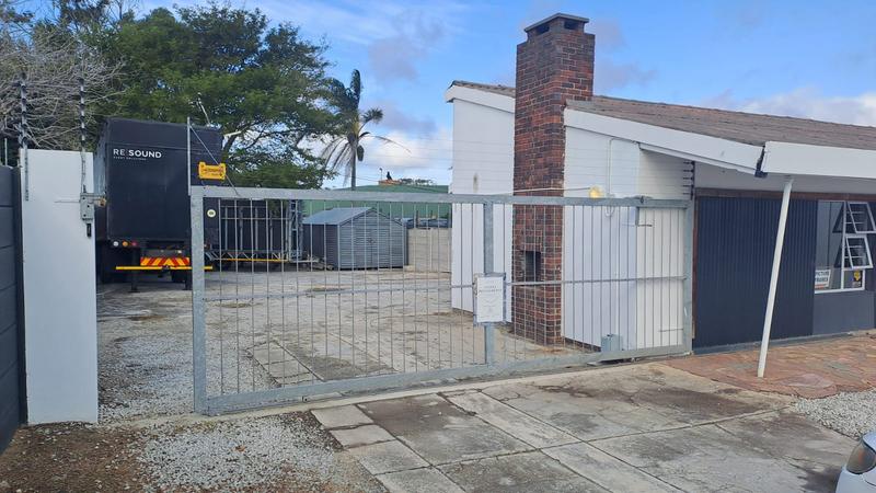 To Let commercial Property for Rent in Walmer Eastern Cape
